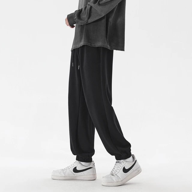 The men’s black sweatpants for Casual Style and Relaxation插图4
