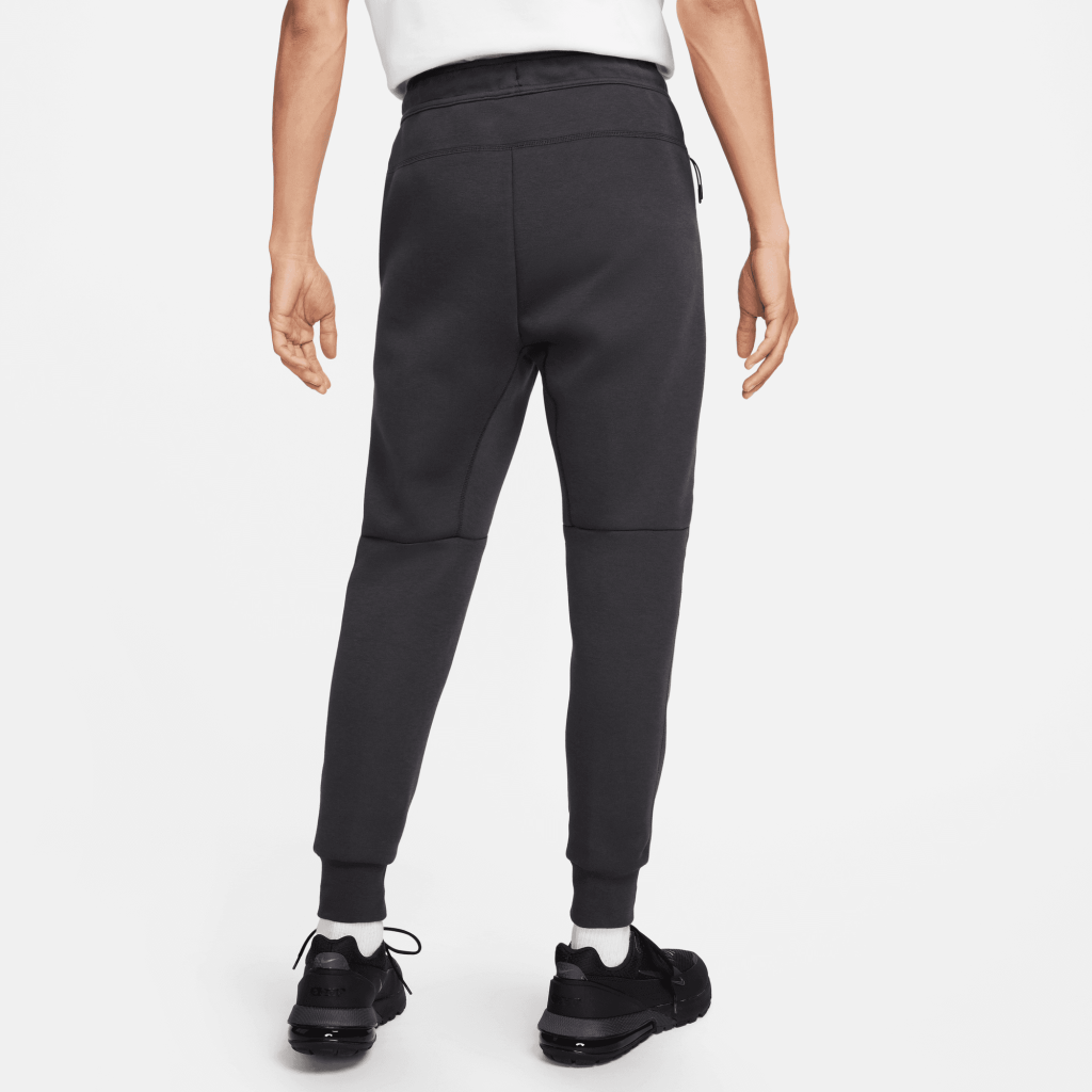 Men's slim fit sweatpants