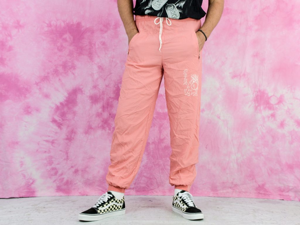 Men’s pink sweatpants: Redefining Comfort & Self-Expression插图4