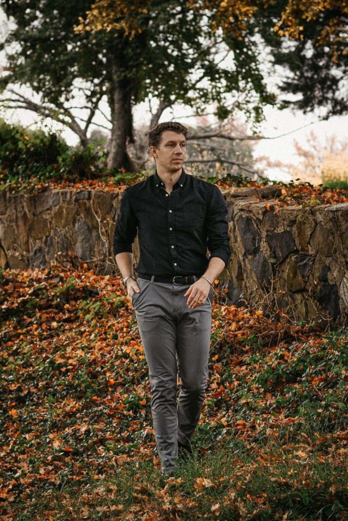 Black shirt grey pants casual: Elevate Your Casual Style