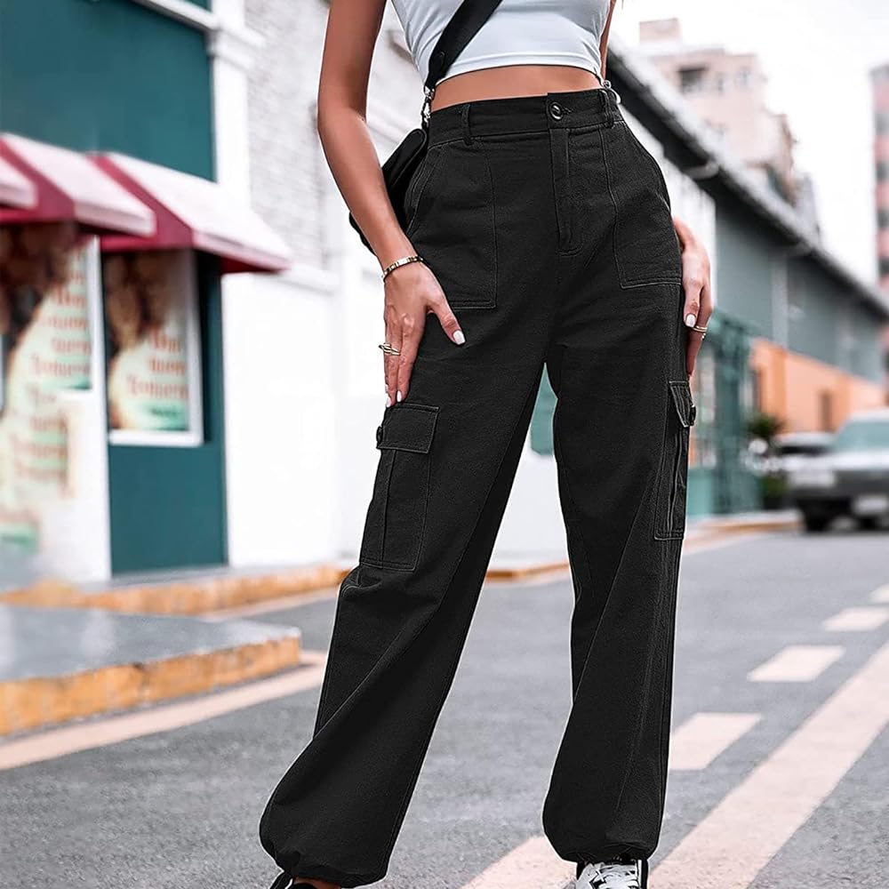 casual outfits with black cargo pants