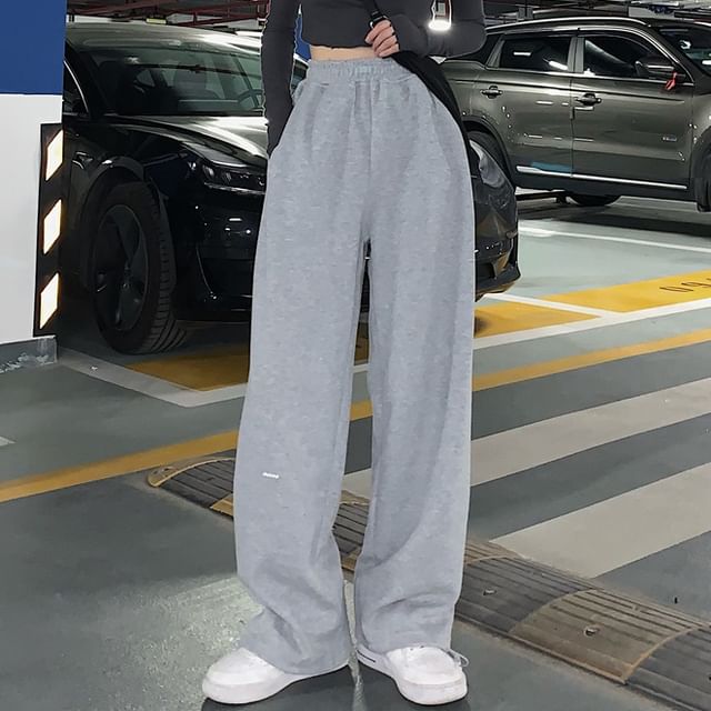 wide leg sweatpants