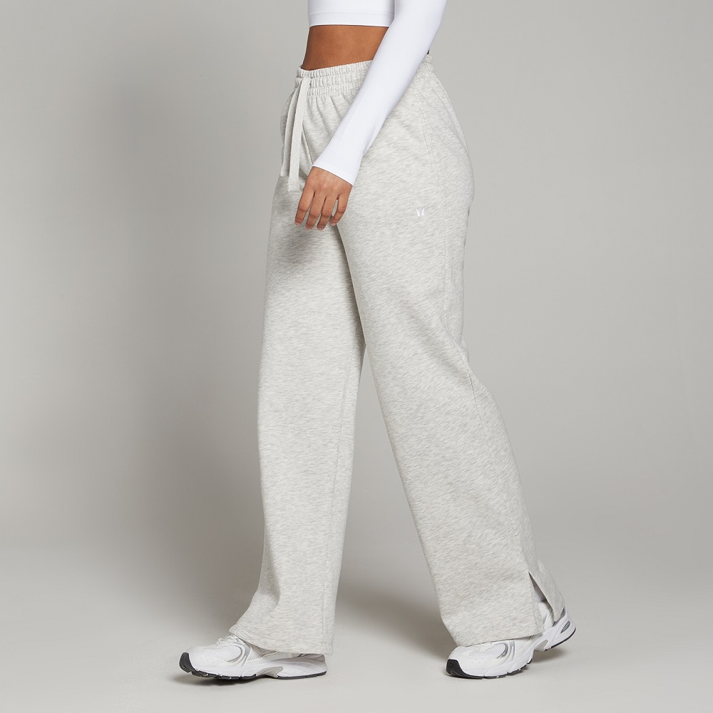 straight sweatpants