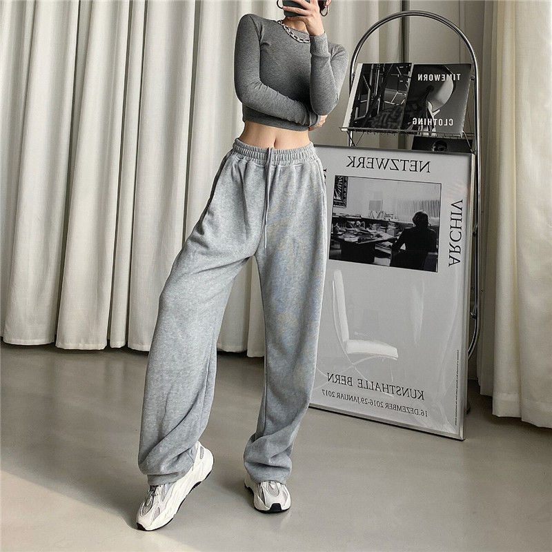 grey baggy sweatpants