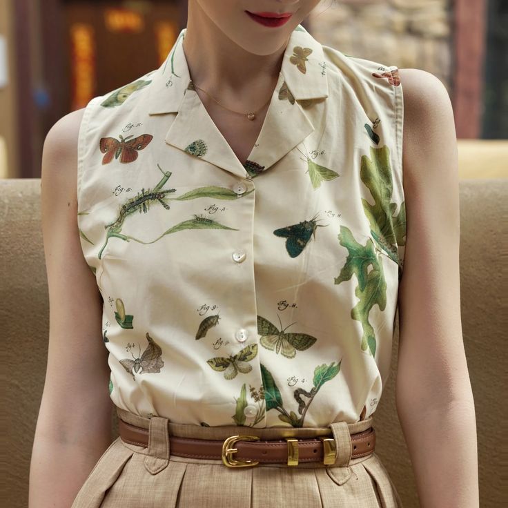 Retro blouses