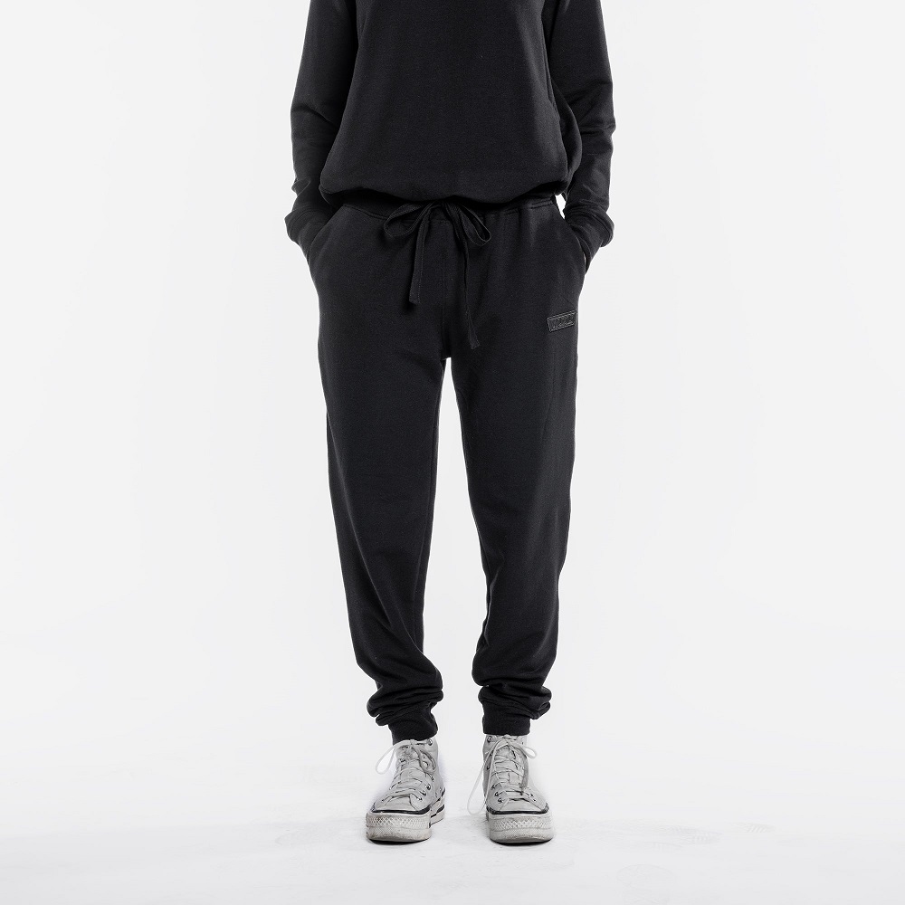 black sweatpants