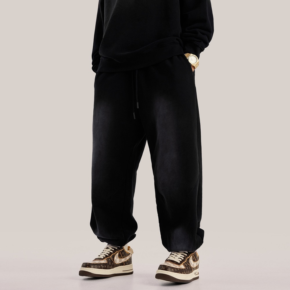 black sweatpants