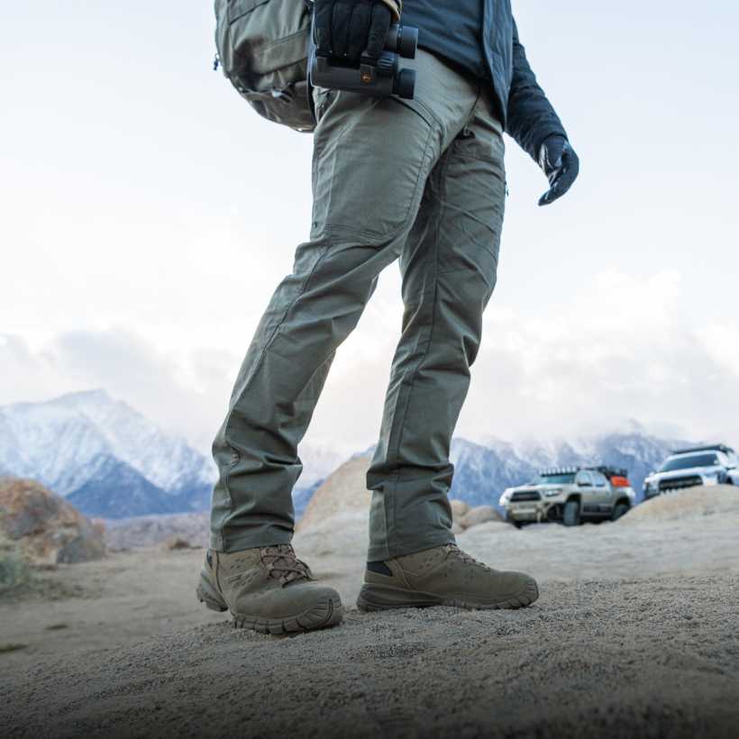 men’s cargo pants