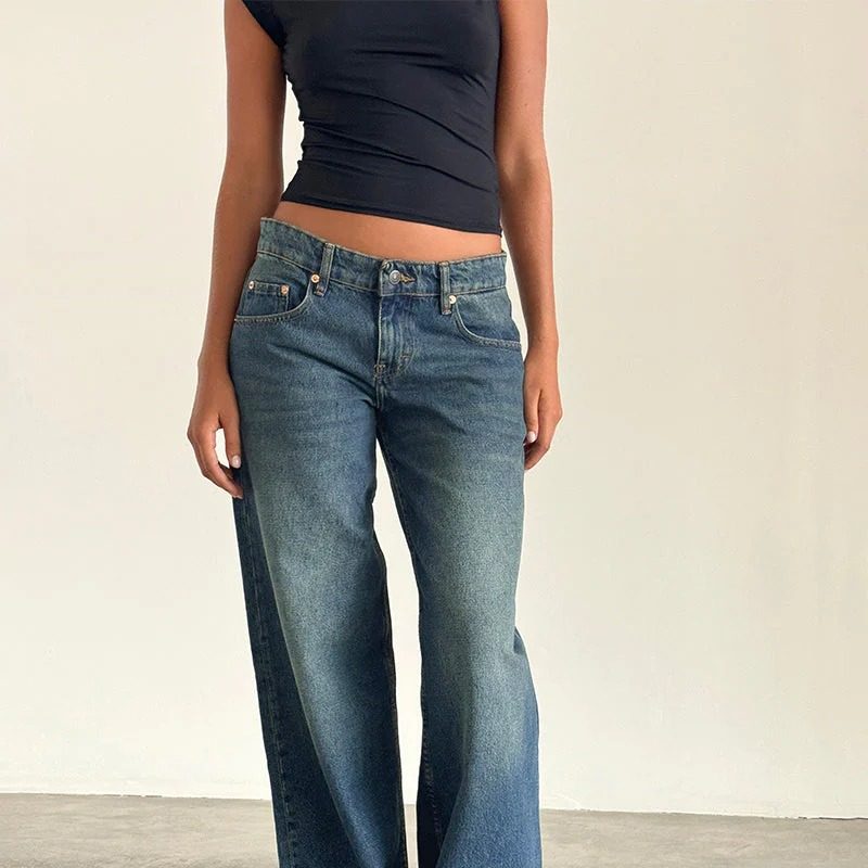 lowrise jeans
