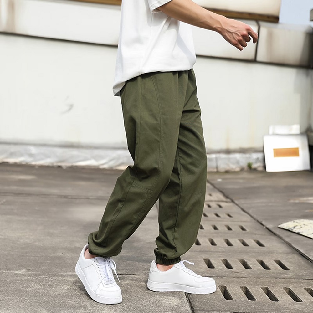 green pants