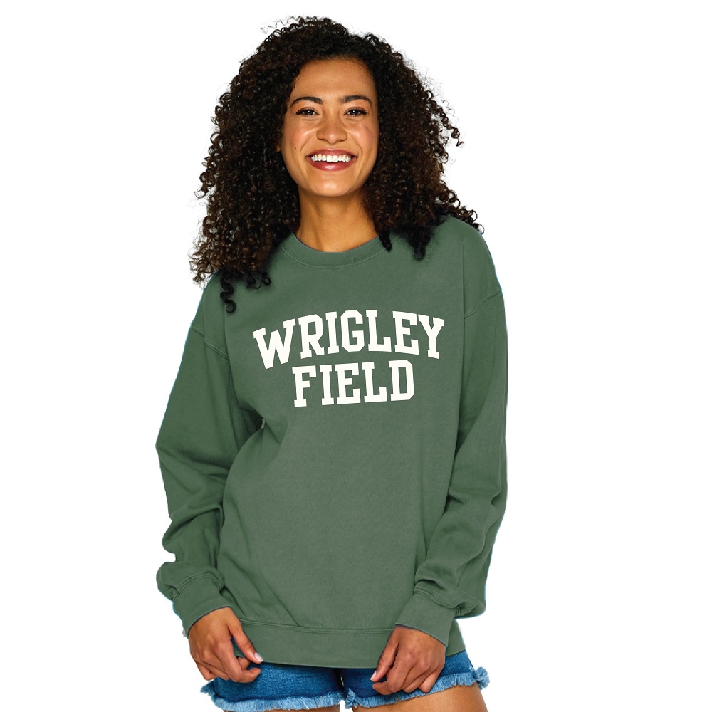 green pullover for women