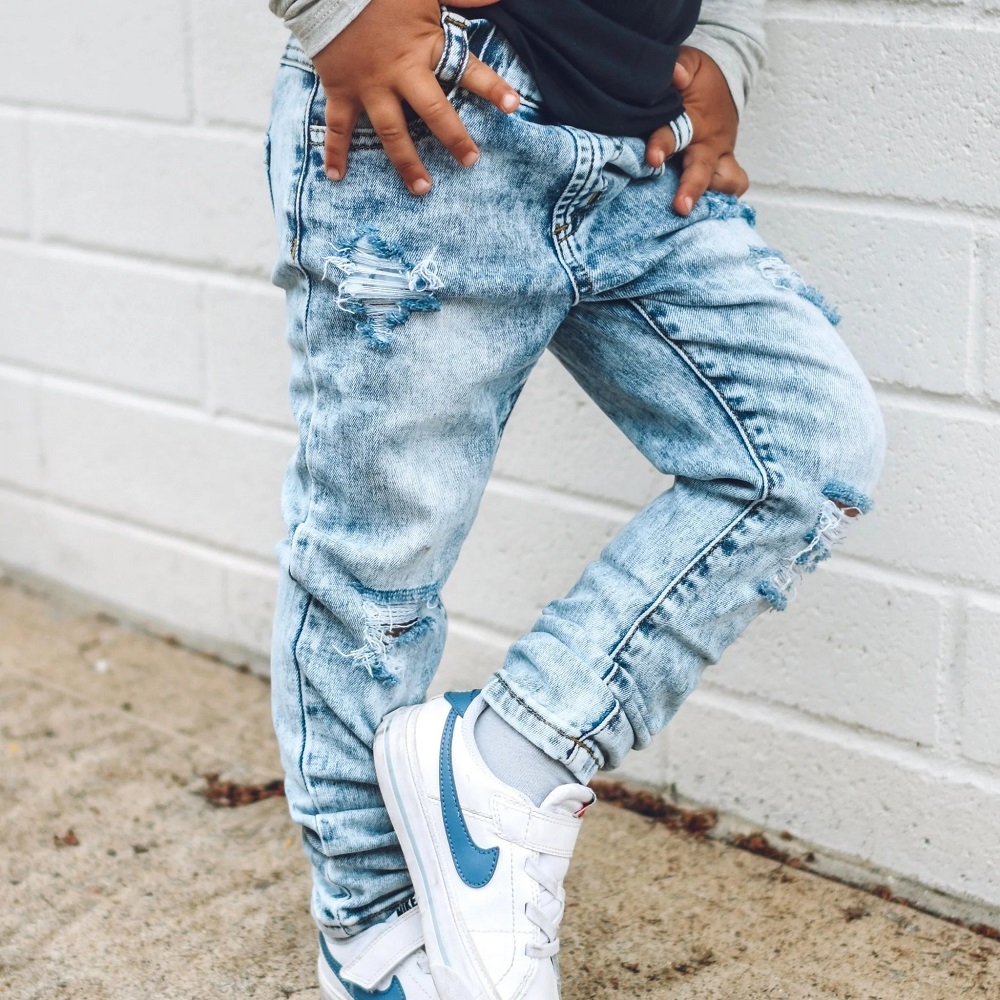 stonewash jeans