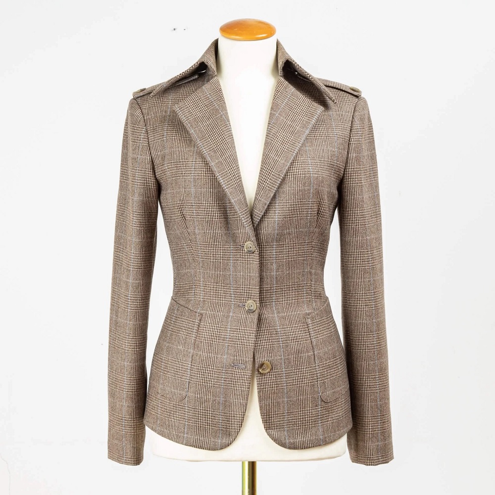 womens tailored blazer